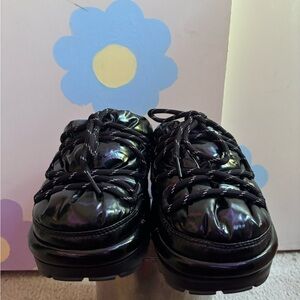 Ugg women’s spaceslider slippers